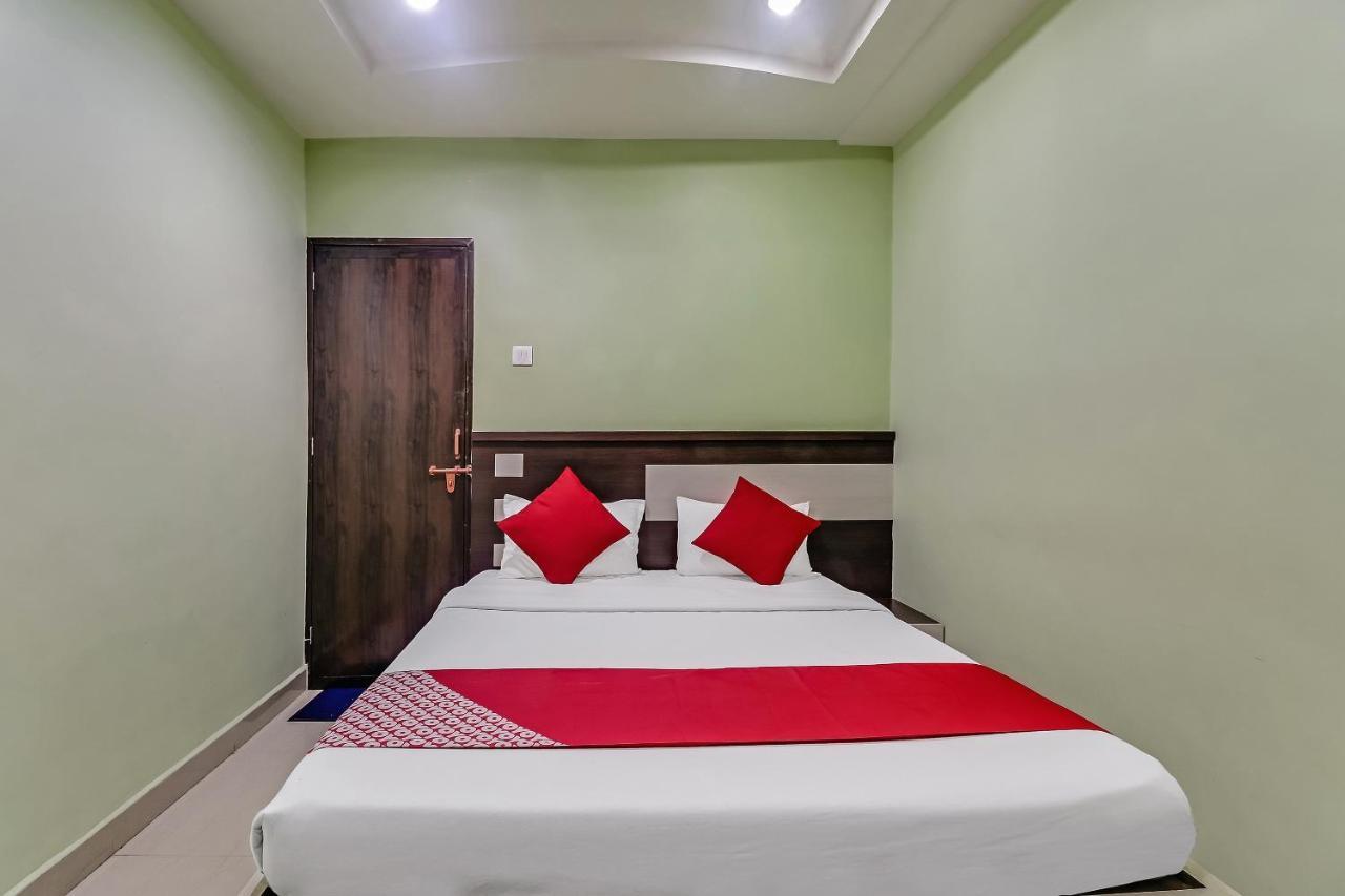OYO 48685 Hotel Royal Raj Nandgaon Exterior foto