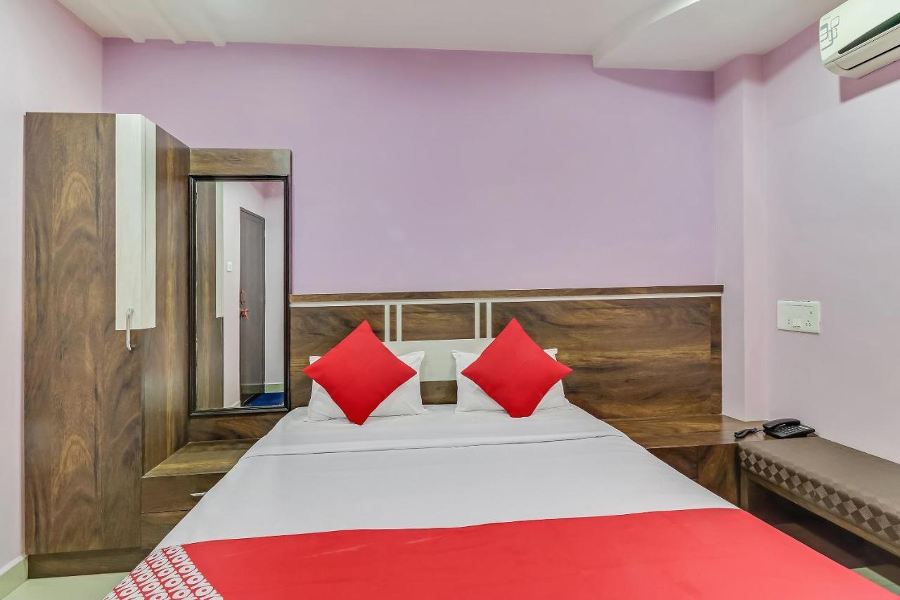 OYO 48685 Hotel Royal Raj Nandgaon Exterior foto